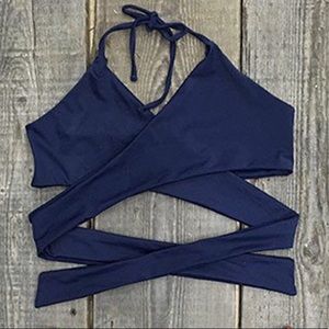 Cupshe Swim - Dark blue and floral bikini Cupshe Swim - Dark blue and floral bikini